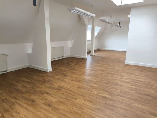 Büro 4