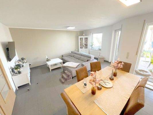 Wohn- und Essbereich