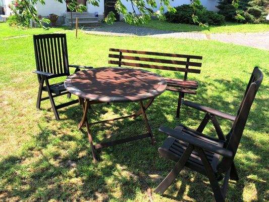 Garten mit Obstbäumen