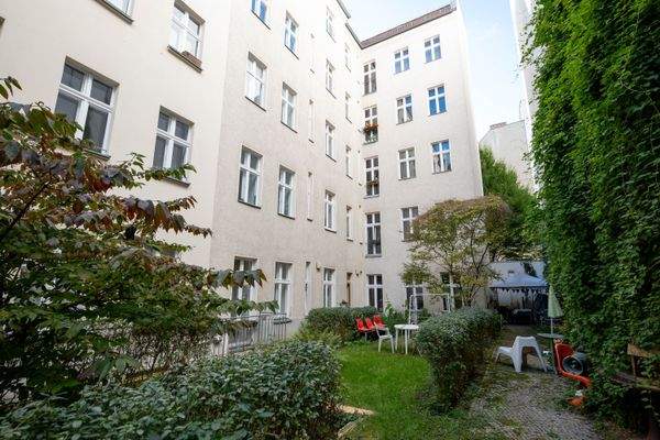 Innenhof nach hinten