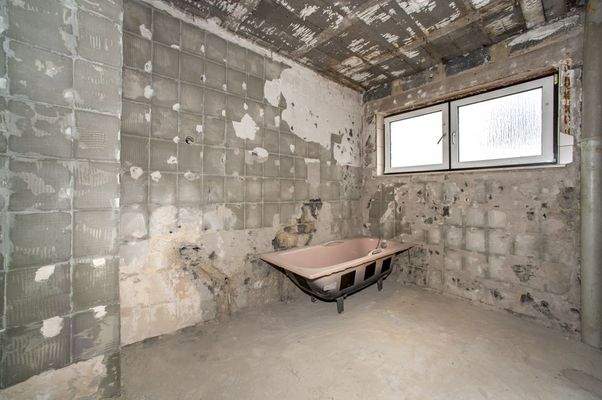 Badezimmer im Rohbau