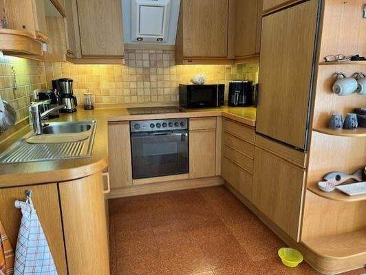 Küche - EBK mit Geräten