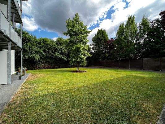 Berl 6b+c - Außenanlagen.JPG