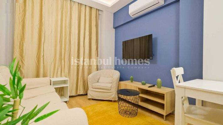 5-Storey Building Close to Tram Station in Fatih Istanbul