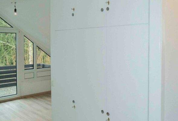 Einbauschrank als Raumteiler