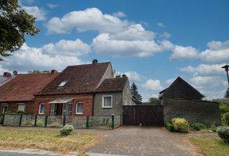 Hausansicht vorn