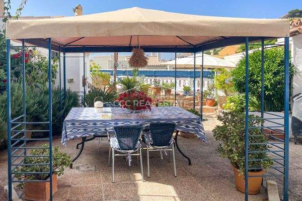 Großer Terrassenbereich