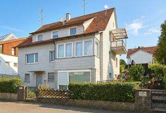 Hausansicht von der Straße