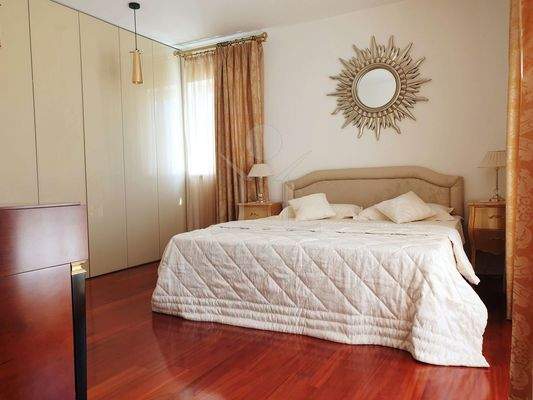 Das Hauptschlafzimmer