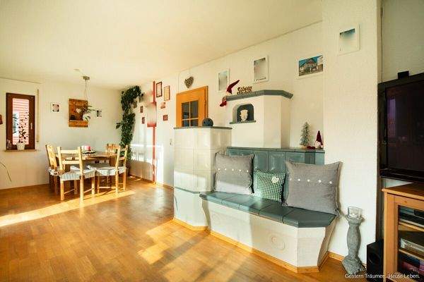 Wohnzimmer EG mit Kamin