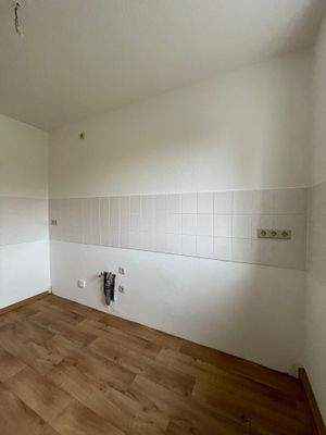 25-11-18 14-28-41 6421.jpg