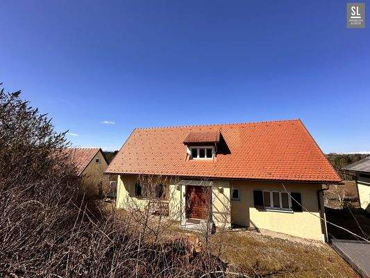 Haus Eingangsbereich mit Brunnen