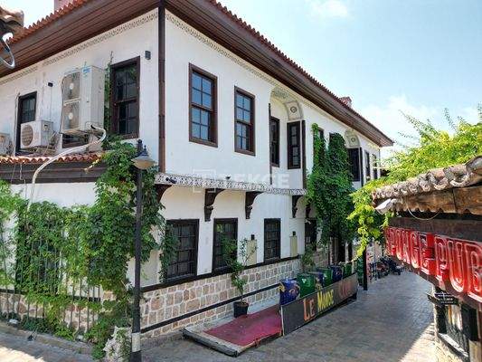 Commercial Near Marina in Antalya Kaleiçi