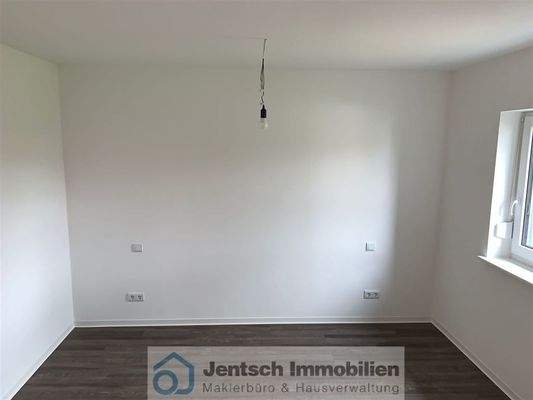 PHOTO-2022-04-24-18-04-23-2