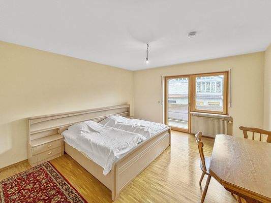 OG Schlafzimmer 4 mit Balkon
