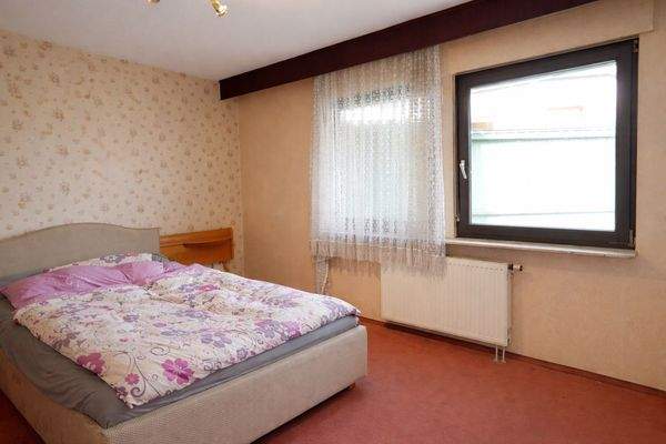 Mit KI überarbeitet