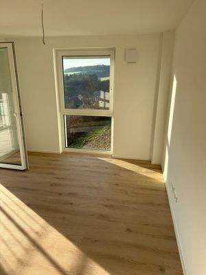 Wohnbereich mit Zugang Balkon