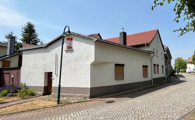 Anbau und Haupthaus