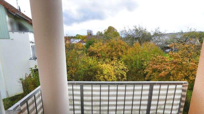 kleiner Balkon (Schlafzimmer)