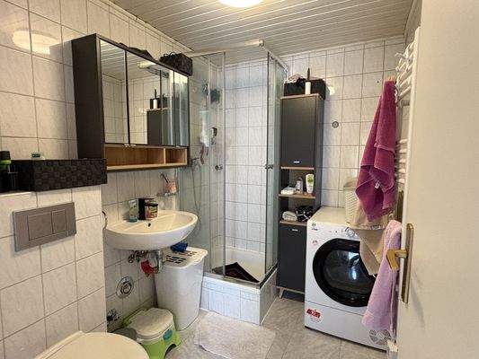 Badezimmer 2.OG