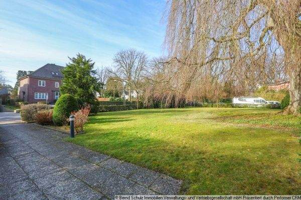 21 Zuwegung mit Vorgarten