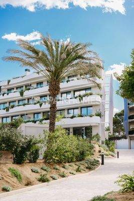 Luxe Apartments in a Complex by the Beach in El Albir