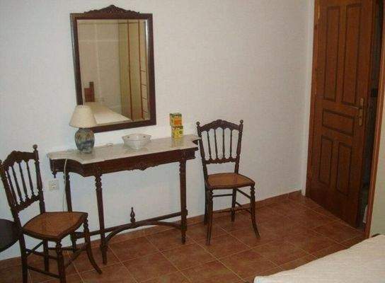 MIT VIDEO! Kreta, Plaka: Villa mit traditionellen Elementen und Meerblick zu verkaufen