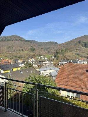 Balkon mit Ausblick DG