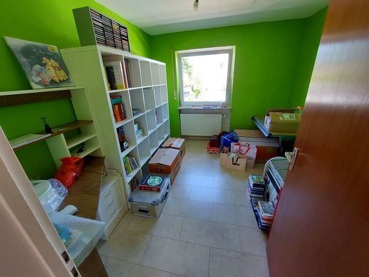 14 Kinderzimmer.jpg