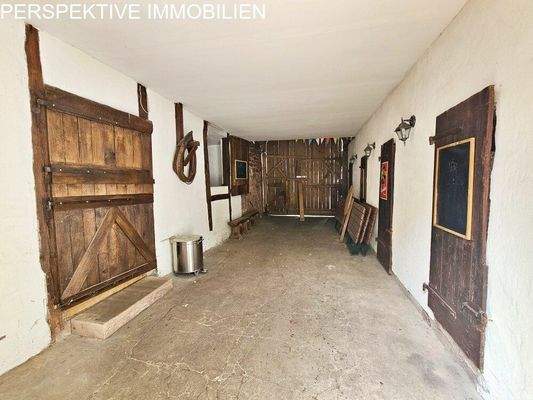 Durchgabg zum Biergarten