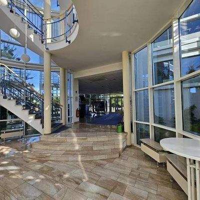 EG Blick aus Rotunde zu Eingang