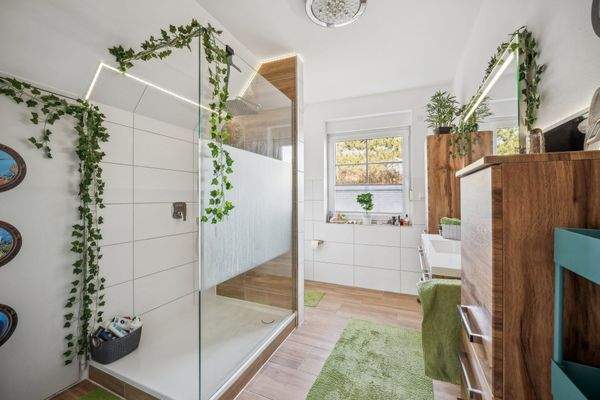 EV - Badezimmer Erdgeschoss