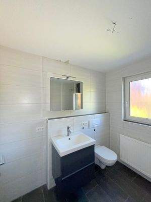 1. OG Badezimmer 01.jpeg