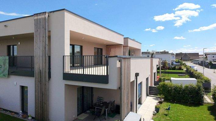 Dachterrasse Drohne.jpg