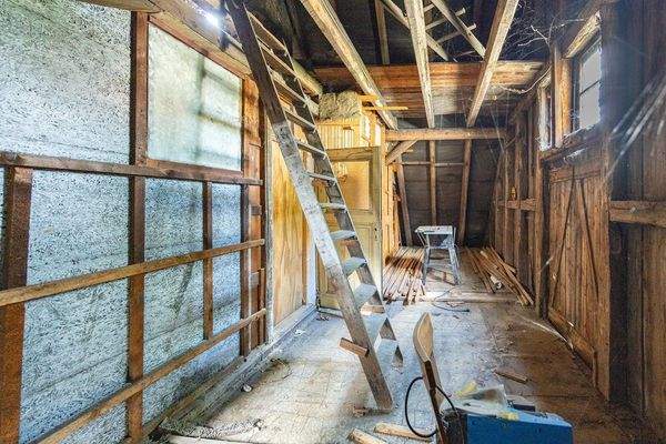 DG: Zugang zum Spitzboden