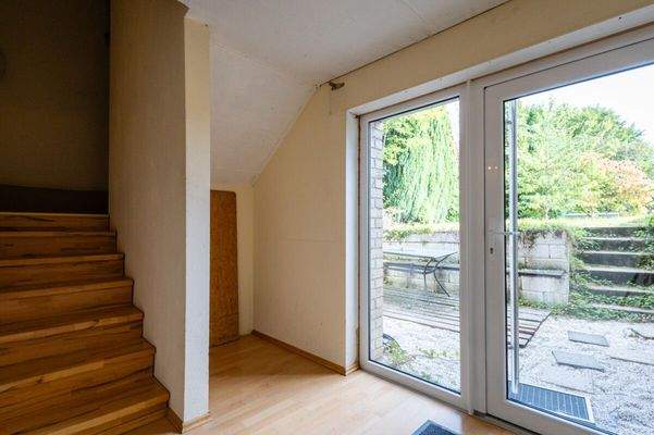 Eingangsbereich Gartengeschoss und interner Zugang