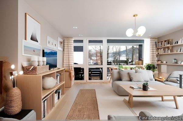 Wohnzimmer mit Blick auf den Balkon