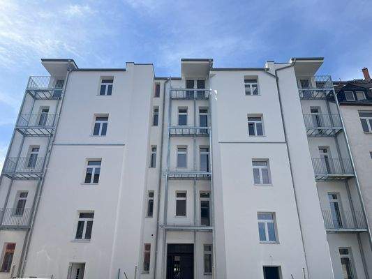 Rückansicht mit Balkonen