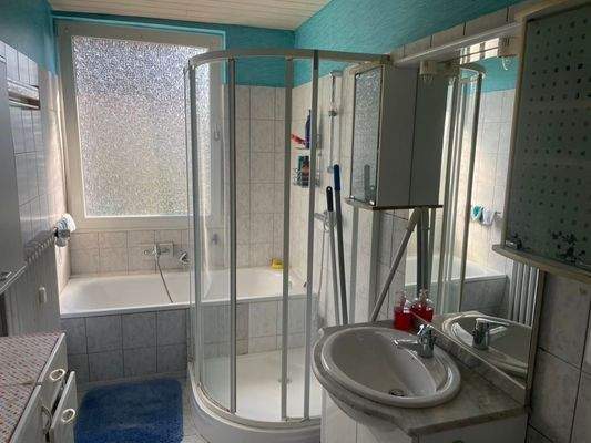 Badezimmer (Exemplarisch)