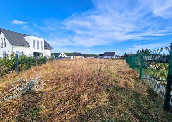 Südliche Grundstücksgrenze