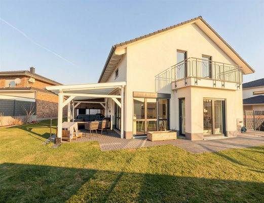 Wundervolles Wohnhaus für die ganze Familie!