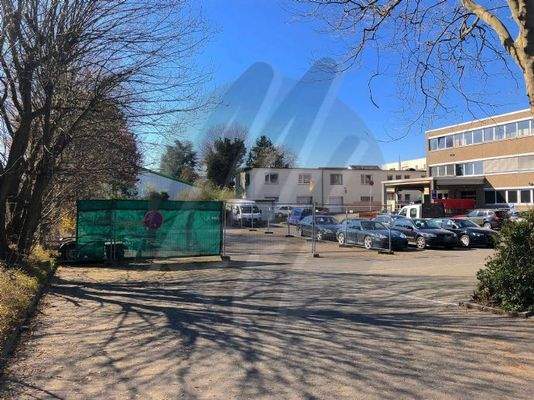 INFOS UNTER: 06171-586000