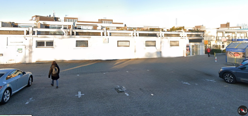 Frontansicht aufgeräumt