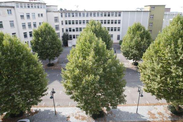 Innenhof/Parkplätze