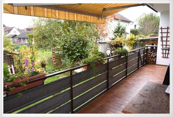 EG: Balk. mit Gartenzugang