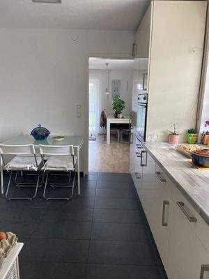 Küche Blick auf Esszimmer