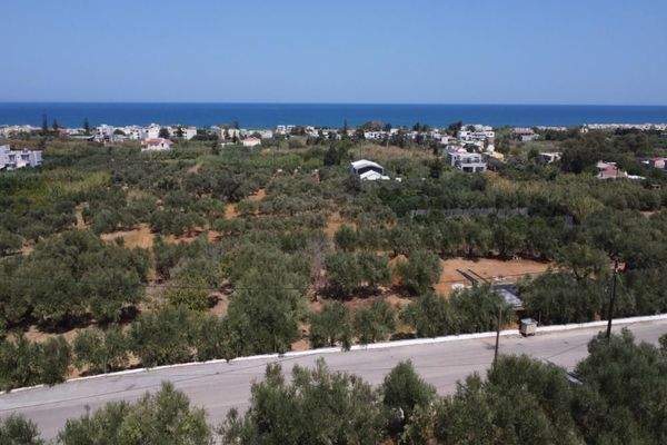Kreta, Maleme: Villa in mediterraner Anlage mit Olivenhain und Meerblick zu verkaufen