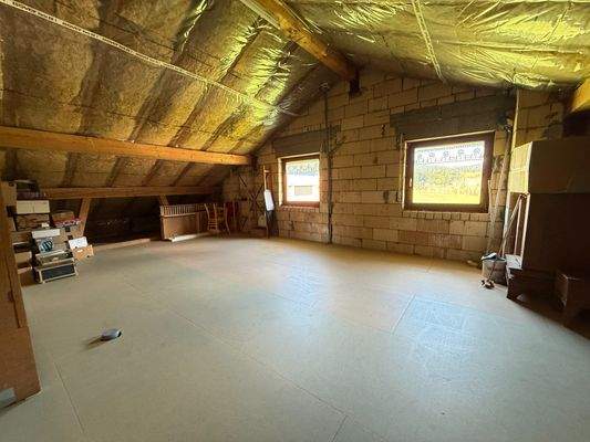 DG: Appartement zum ausbauen