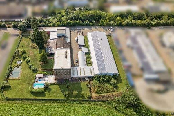 Luftbild Gesamtanlage