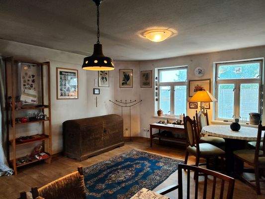 14) Wohnzimmer EG.jpg